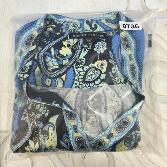 Boston Proper Border Print Flare Sleeve Shirt Xs Blue Collared Paisley Button - Picture 9 of 9